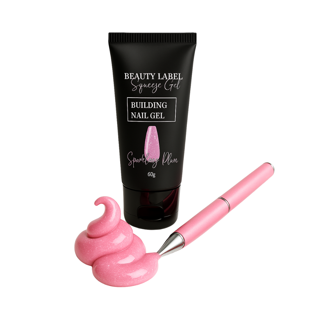 "Beauty Label Squeeze Gel Sparkling Plum, zelfmodellierende gel in een diepe pruimkleur met een sprankelende finish voor elegante nagelverlenging en -versteviging."
